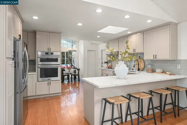 $1,875,000 | 420 Stonefield Place, Moraga, CA 94556