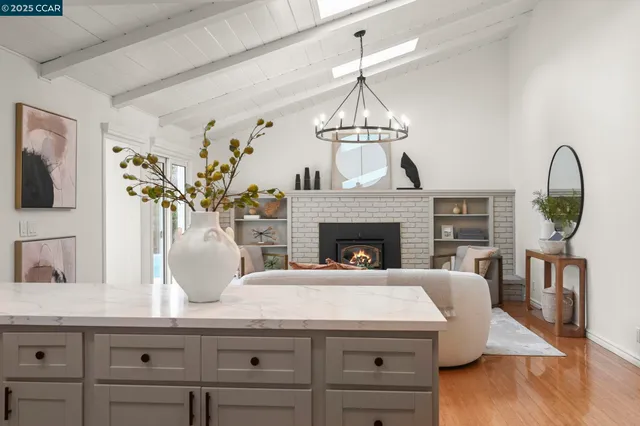 $1,875,000 | 420 Stonefield Place, Moraga, CA 94556