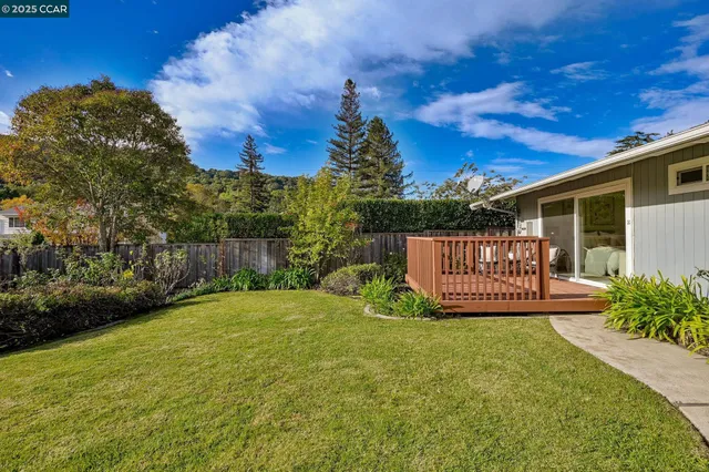 $1,875,000 | 420 Stonefield Place, Moraga, CA 94556