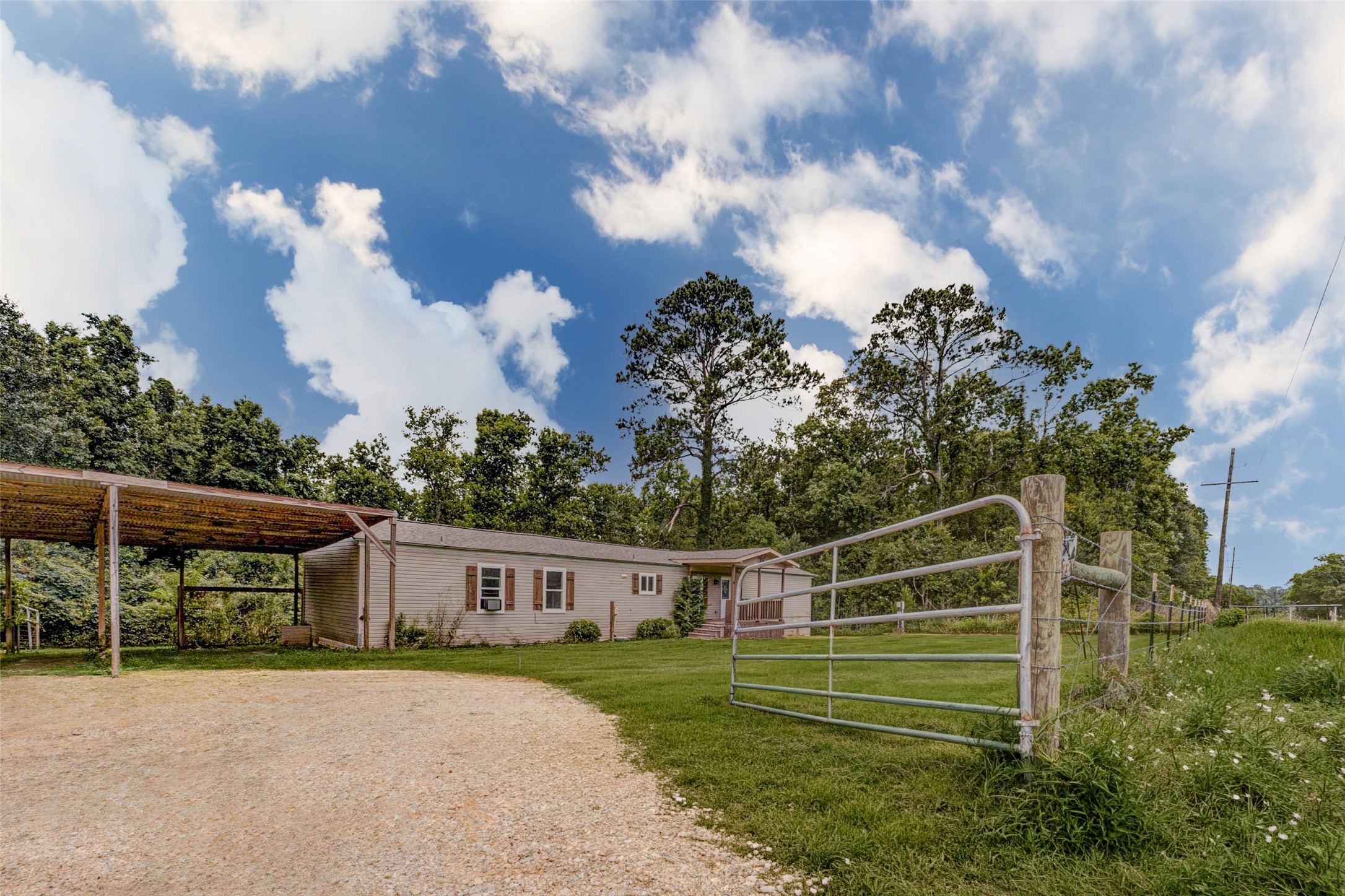1801 Wallisville Road Liberty, TX 77575 - Photo 1 of 24