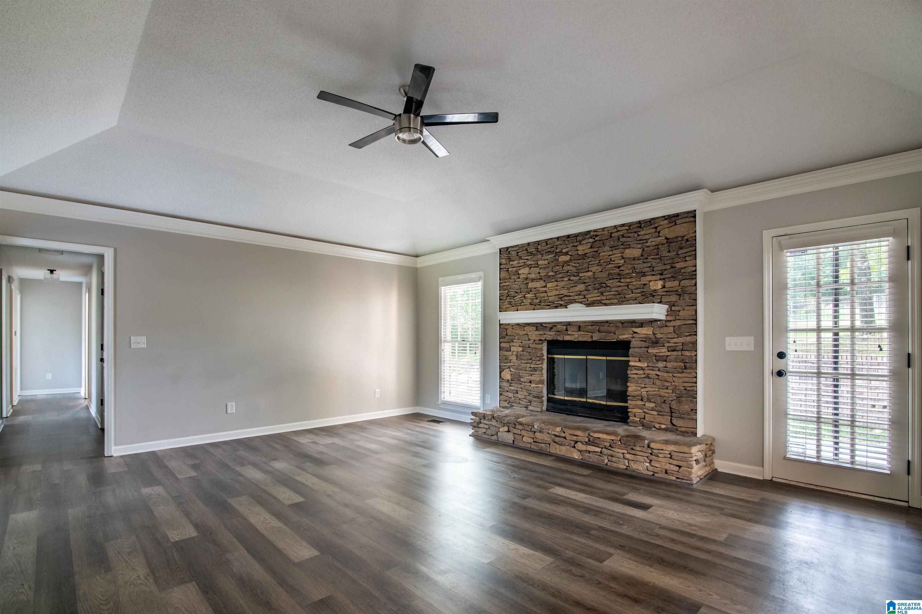 840 Ridgefield Road Birmingham, AL 35215 - Photo 2 of 26