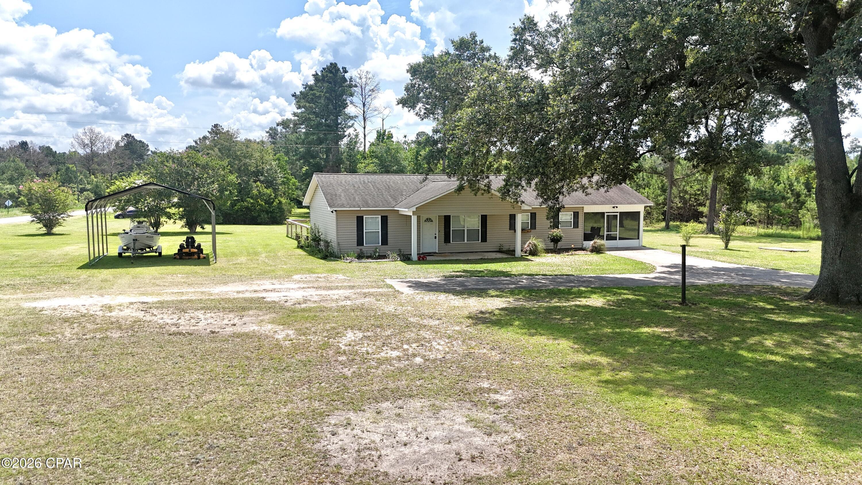 6731 Butler Road Grand Ridge, FL 32442 - Photo 4 of 30