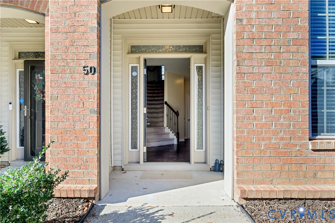 50 Transit Lane Newport News, VA 23601 - Photo 4 of 39