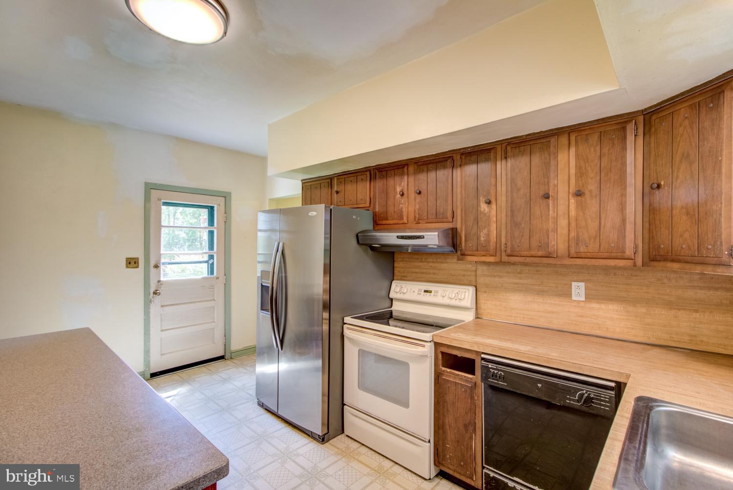 145 Federal City Road Trenton, NJ 08648 - Photo 14 of 31 efficient Kitchen