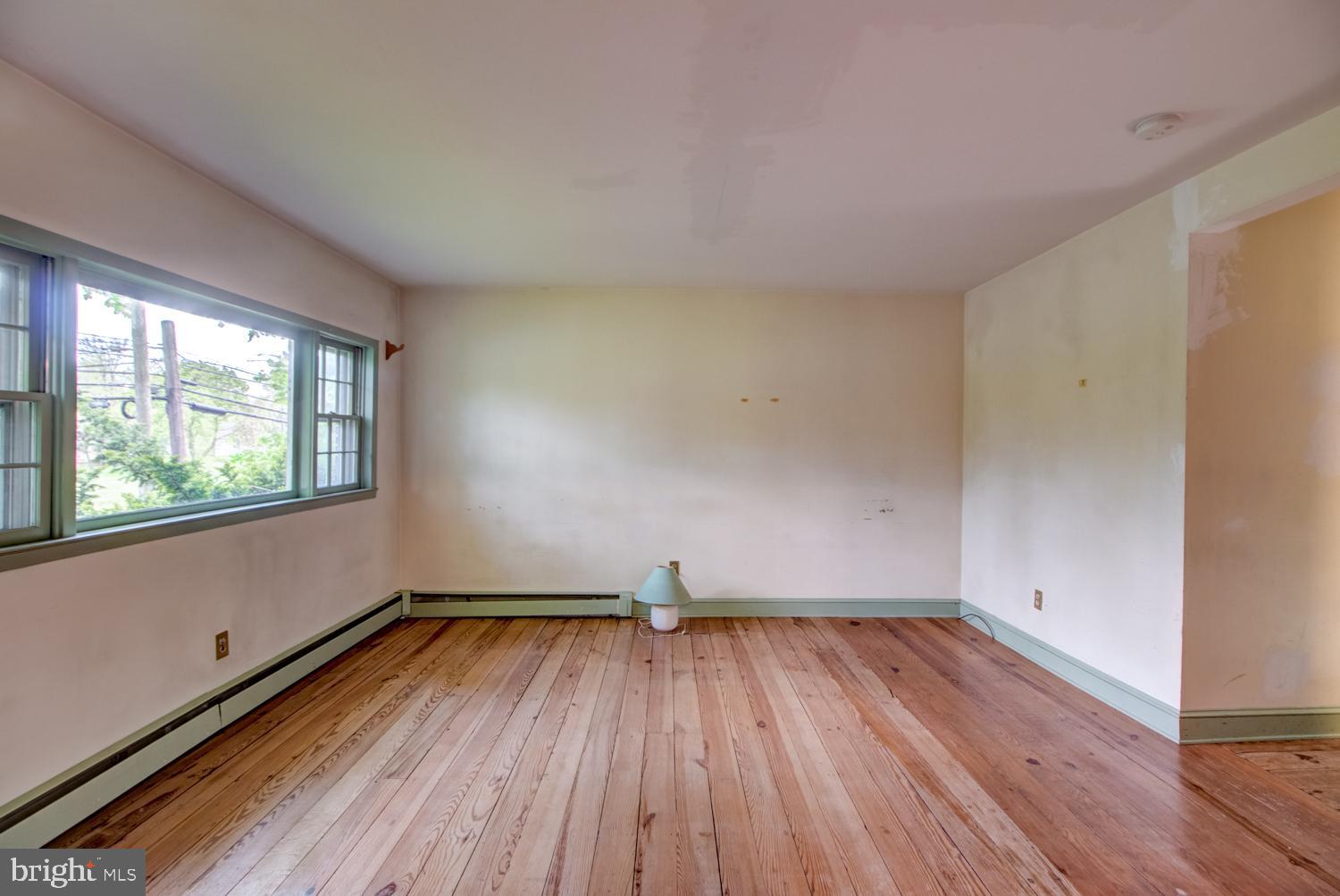 145 Federal City Road Trenton, NJ 08648 - Photo 9 of 31 Living Room with pine floors
