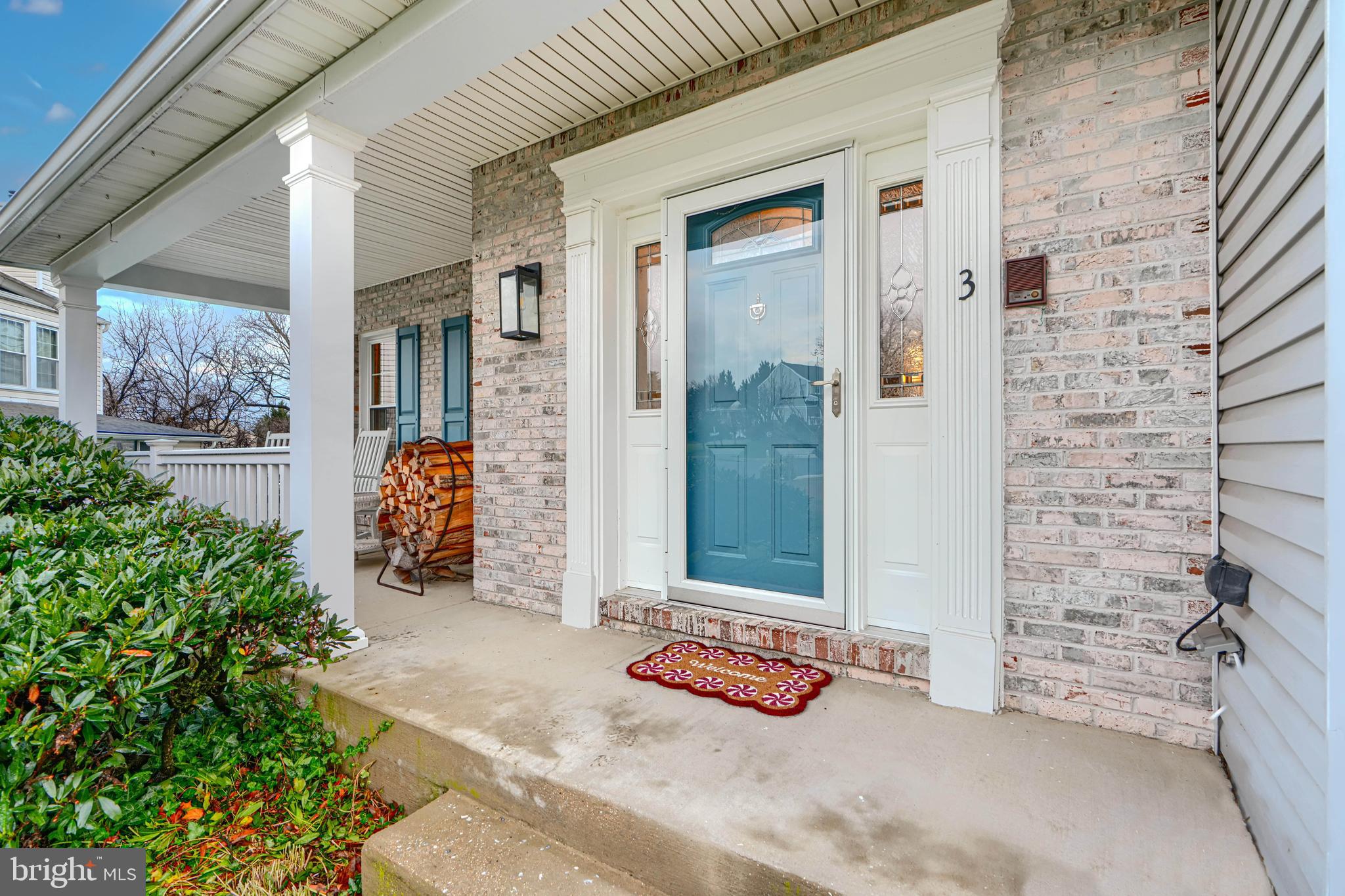 3 Horn Point Court Baltimore, MD 21234 - Photo 7 of 83 a view of outdoor space walk in closet