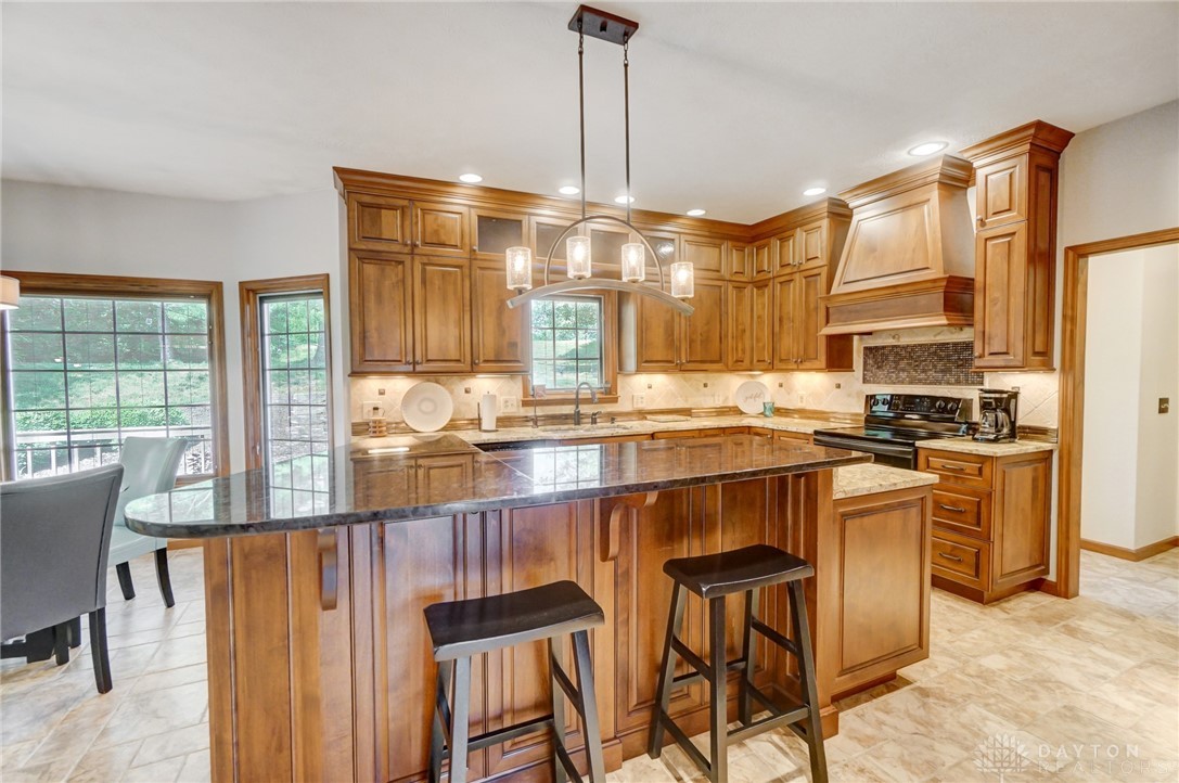 613 Rustic Trail Beavercreek, OH 45434 - Photo 24 of 98