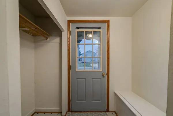 $199,900 | 505 7th Street, Madison Lake, MN 56063