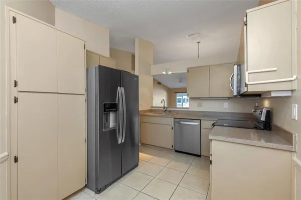 $2,295 | 3121 Beecher Drive East, Unit A, Palm Harbor, FL 34683