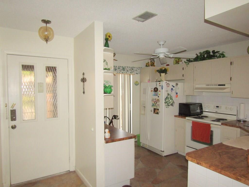 749 Banks Road, Unit 109 Margate, FL 33063 - Photo 4 of 12 Photo 4