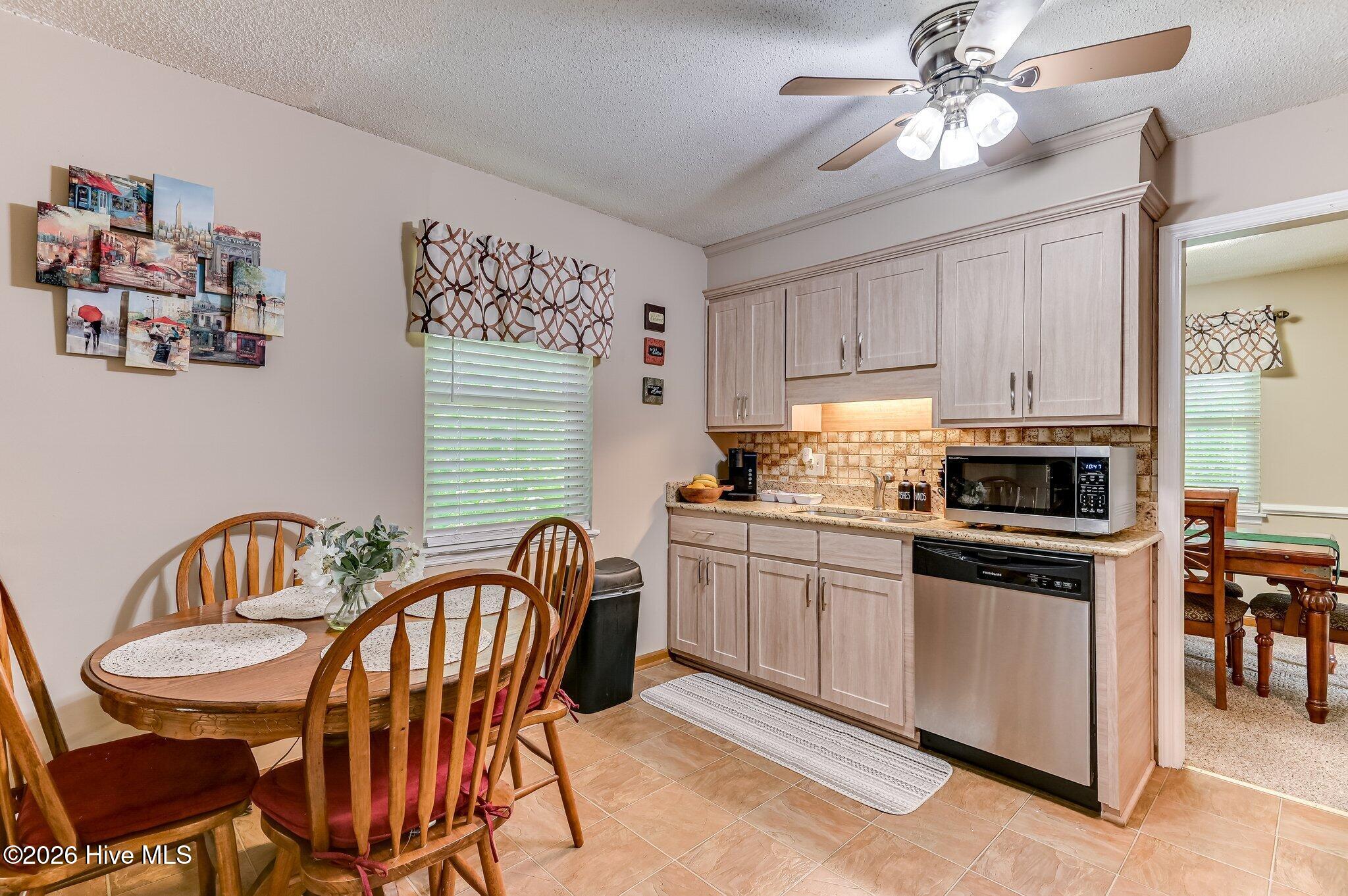 3304 Quaker Springs Road Augusta, GA 30907 - Photo 8 of 39 Kitchen