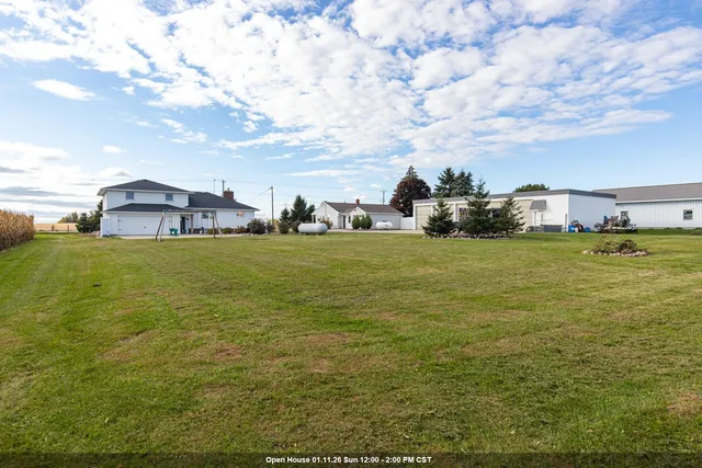 $690,000 | N5598 State Road, Black Creek, WI 54106