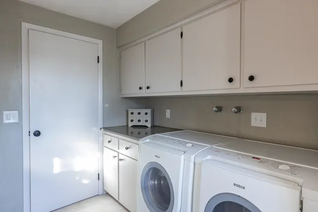 $690,000 | N5598 State Road, Black Creek, WI 54106