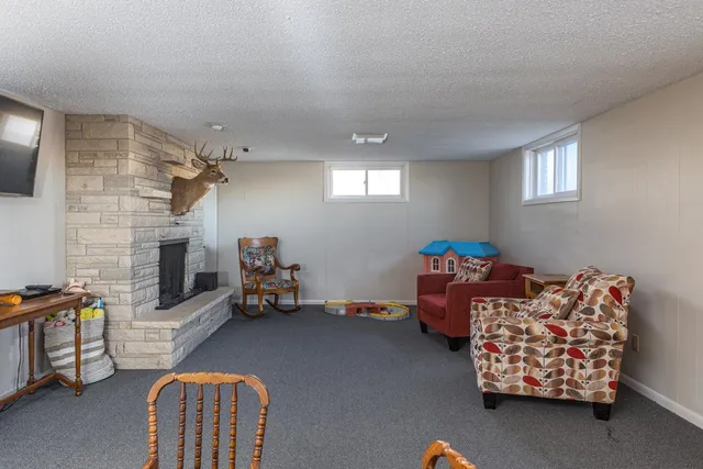 $690,000 | N5598 State Road, Black Creek, WI 54106