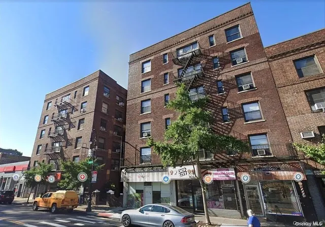 $2,600 | 72-34 Austin Street, Unit F10 | Forest Hills