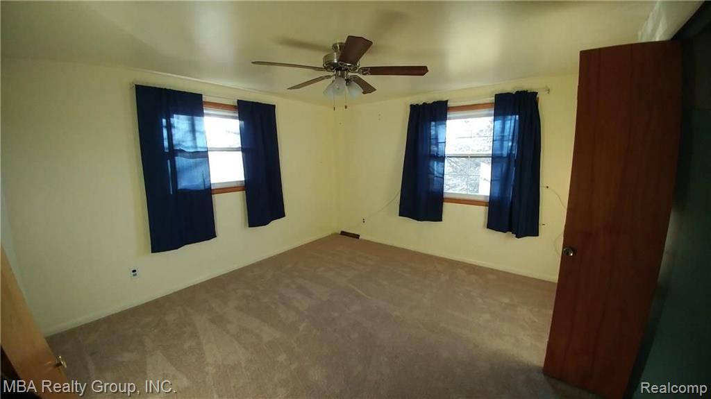 22271 West River Road Grosse Ile, MI 48138 - Photo 29 of 41