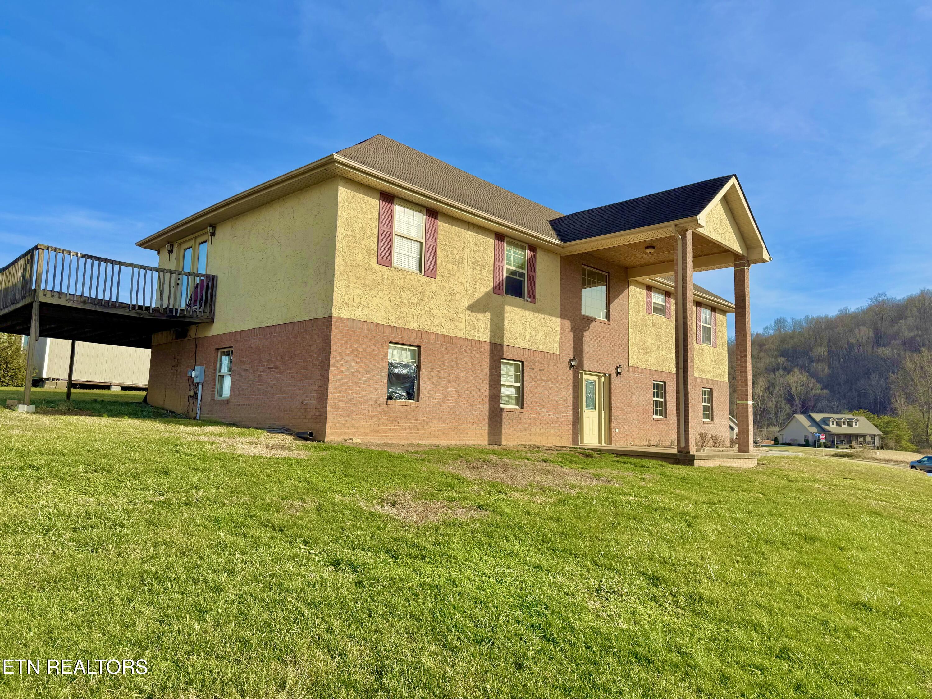 315 Rowlett Trail Ewing, VA 24248 - Photo 1 of 27 IMG_5174