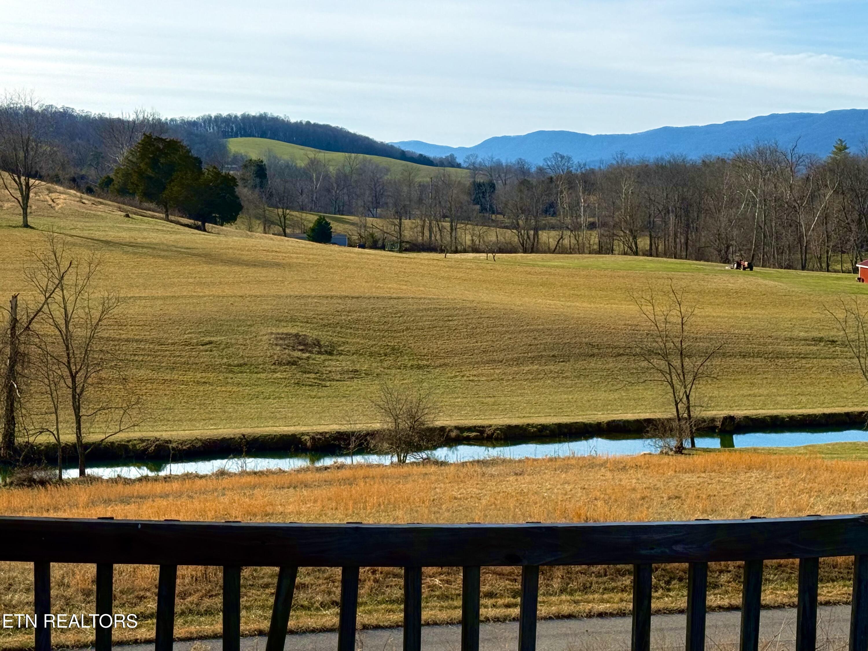 315 Rowlett Trail Ewing, VA 24248 - Photo 2 of 27 IMG_5181