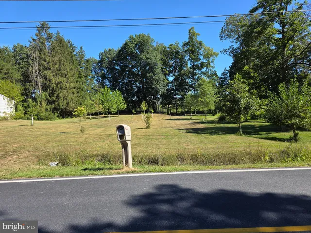 $360,000 | 279 Longstreet Drive, Gettysburg, PA 17325