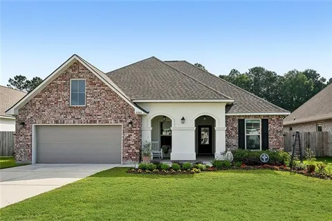 $410,000 | 2042 Gabriel Drive, Covington, LA 70435