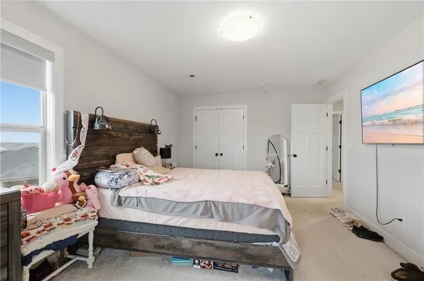 $540,000 | 808 Solomon Drive, Lone Jack, MO 64086