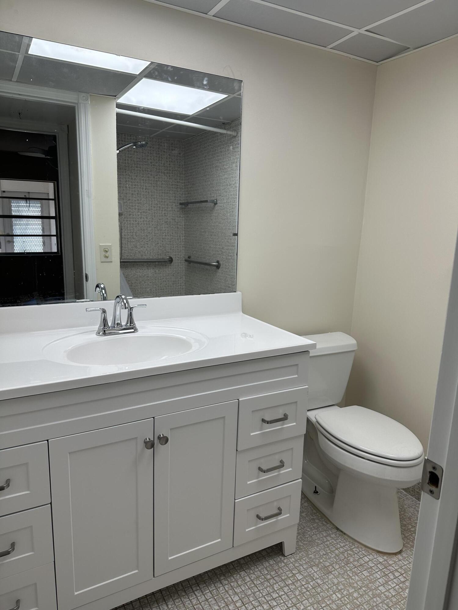 548 Normandy Lane, Unit L Delray Beach, FL 33484 - Photo 13 of 31 IMG_0951