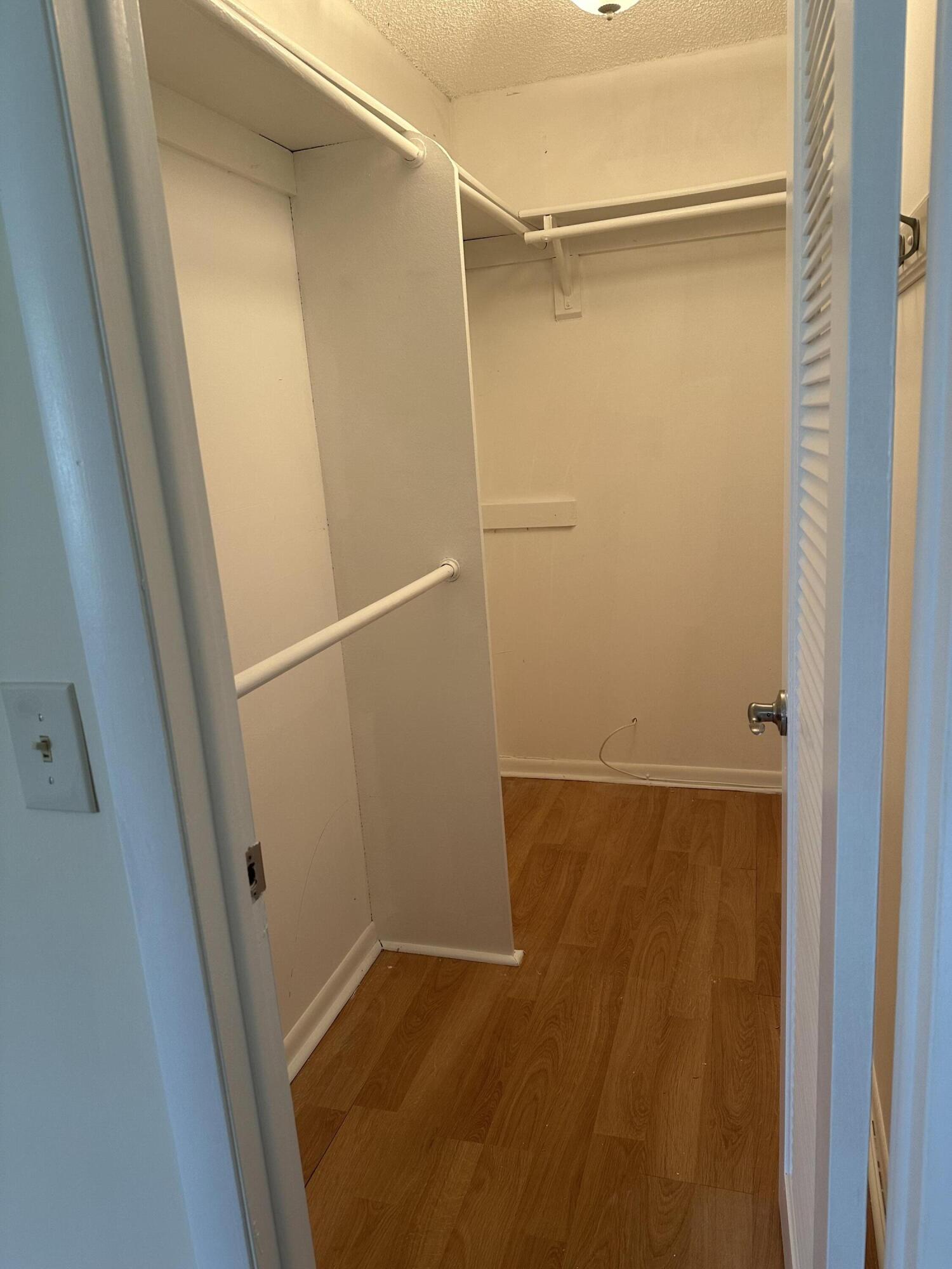 548 Normandy Lane, Unit L Delray Beach, FL 33484 - Photo 15 of 31 IMG_0957