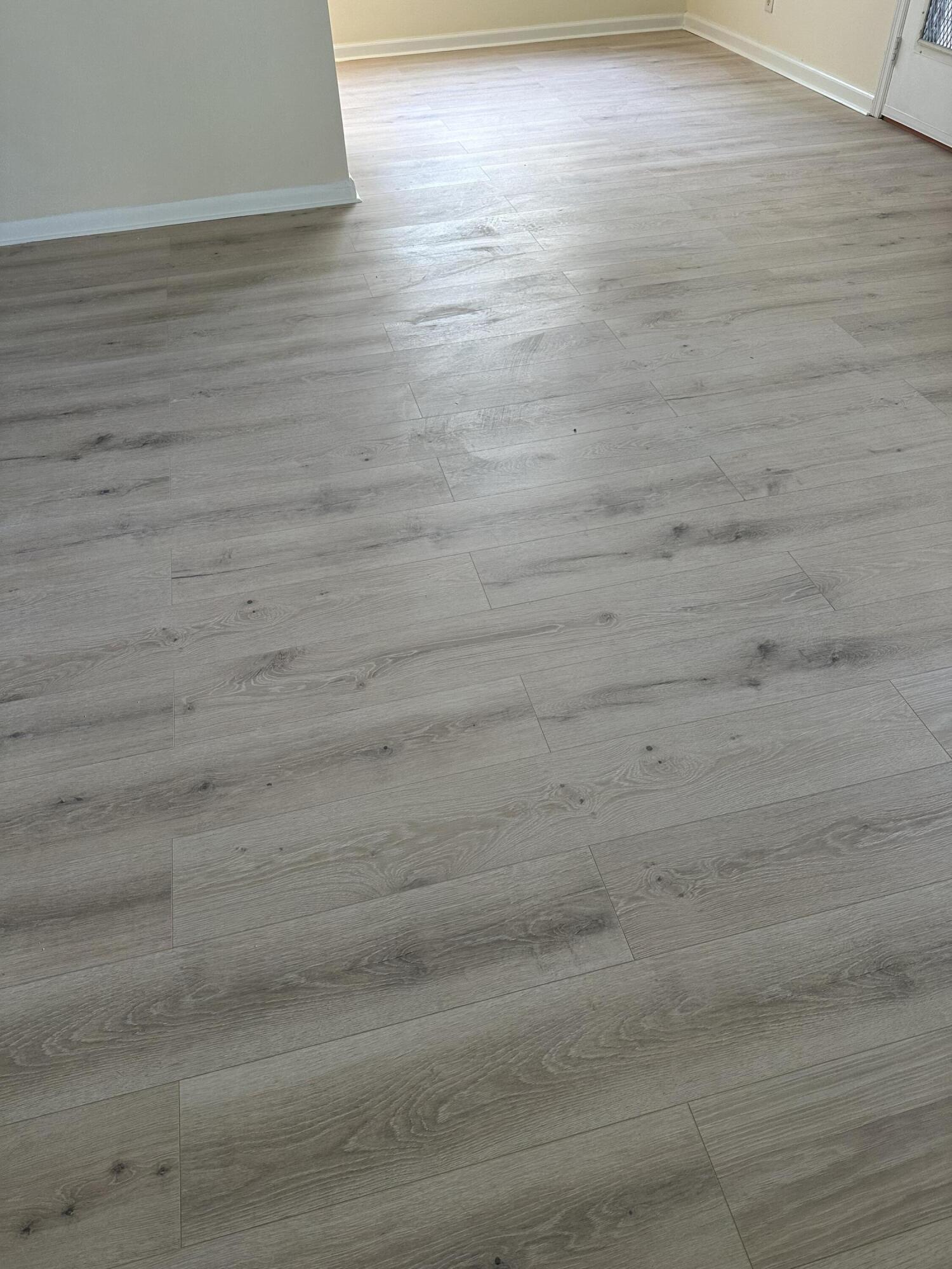 548 Normandy Lane, Unit L Delray Beach, FL 33484 - Photo 9 of 31 IMG_0947