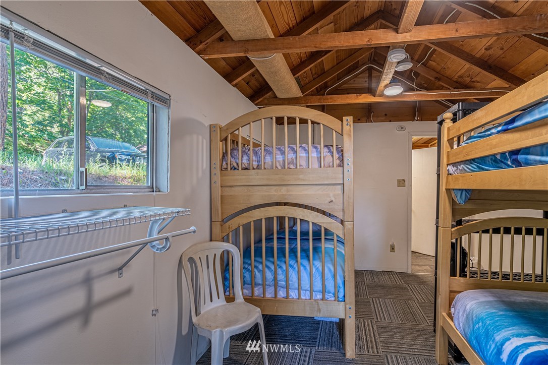 12508 South Lakeshore Road Chelan, WA 98816 - Photo 25 of 32 Gallery Image 25