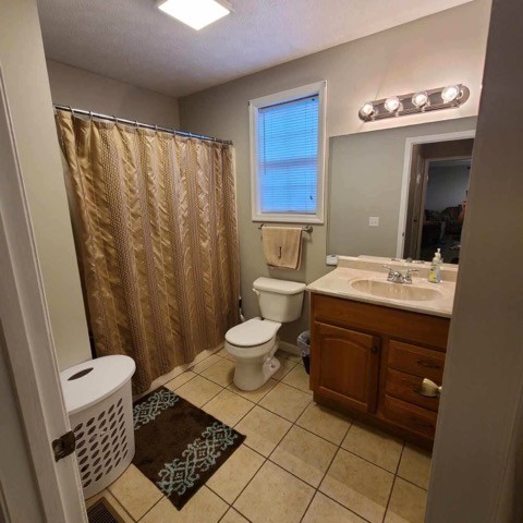 1749 Carney Winters Road Ashland City, TN 37015 - Photo 14 of 27 a bathroom with a sink toilet and shower
