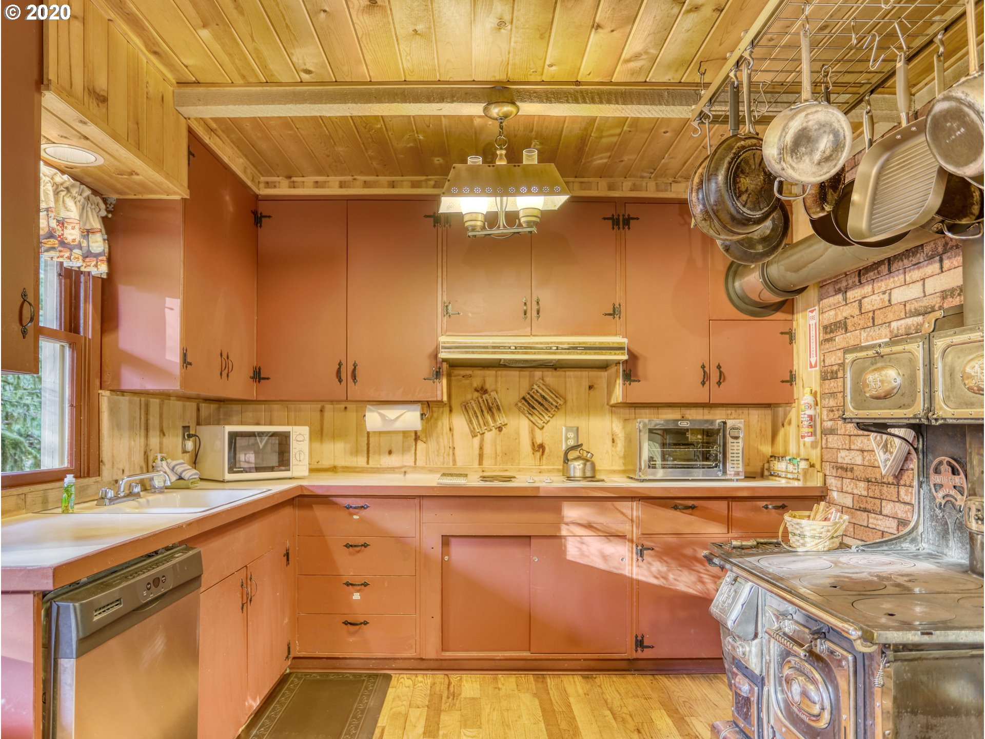 66525 East Barlow Trail Road Rhododendron, OR 97049 - Photo 24 of 32