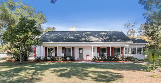 $469,900 | 1060 8th Avenue, Graceville, FL 32440