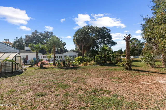 $469,900 | 1060 8th Avenue, Graceville, FL 32440