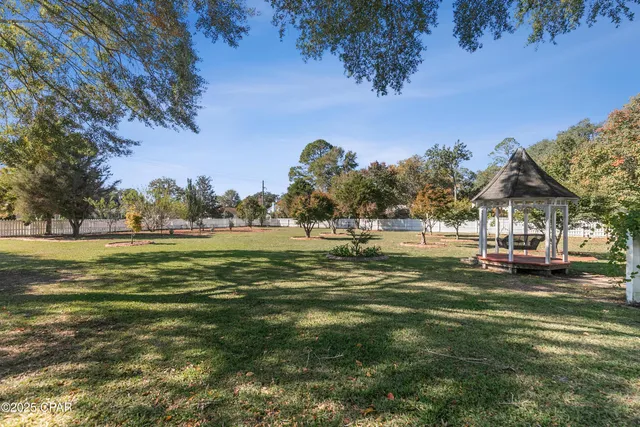 $469,900 | 1060 8th Avenue, Graceville, FL 32440