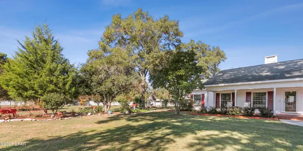 $469,000 | 1060 8th Avenue, Graceville, FL 32440