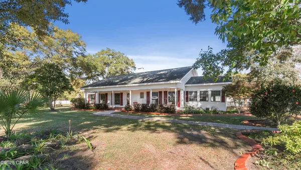 $469,000 | 1060 8th Avenue, Graceville, FL 32440