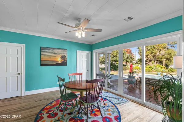 $469,000 | 1060 8th Avenue, Graceville, FL 32440