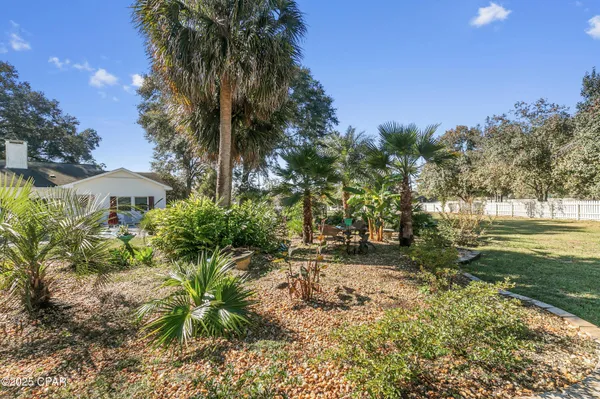 $469,000 | 1060 8th Avenue, Graceville, FL 32440