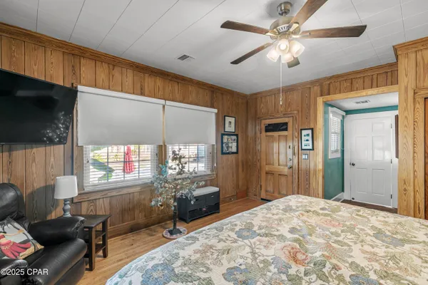 $469,000 | 1060 8th Avenue, Graceville, FL 32440