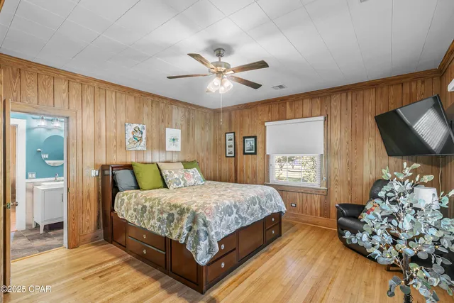 $469,900 | 1060 8th Avenue, Graceville, FL 32440