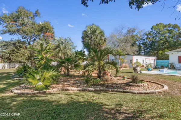 $469,000 | 1060 8th Avenue, Graceville, FL 32440