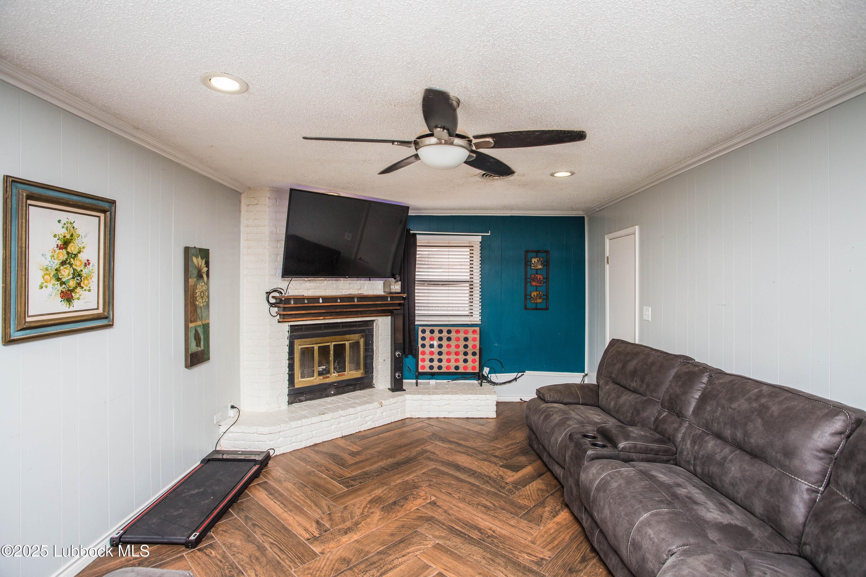 312 Terrace Circle Lamesa, TX 79331 - Photo 6 of 38 5V2A2033