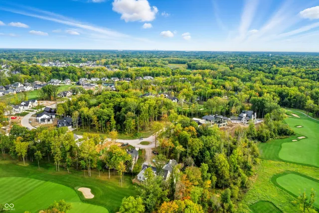 $4,599,000 | 10400 Holliday Farms Boulevard, Zionsville, IN 46077