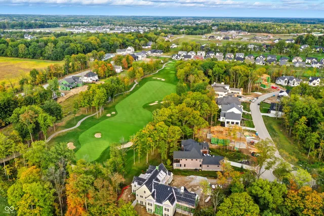 $4,599,000 | 10400 Holliday Farms Boulevard, Zionsville, IN 46077