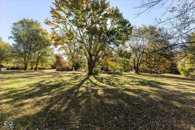 $525,000 | 2018 North County Road 425 East, Avon, IN 46123