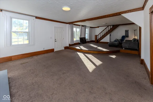 $525,000 | 2018 North County Road 425 East, Avon, IN 46123