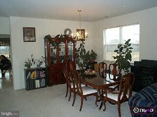 56 Manley Road Pennington, NJ 08534 - Photo 5 of 6