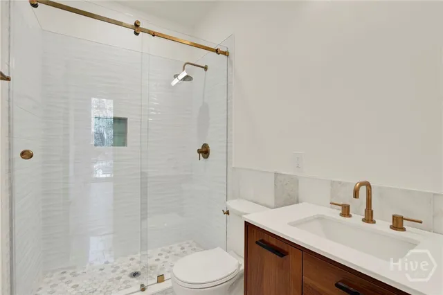 $3,500 | 105 East Gwinnett Street, Unit 1, Savannah, GA 31401