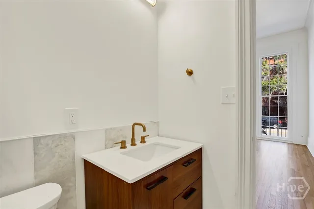 $3,500 | 105 East Gwinnett Street, Unit 1, Savannah, GA 31401