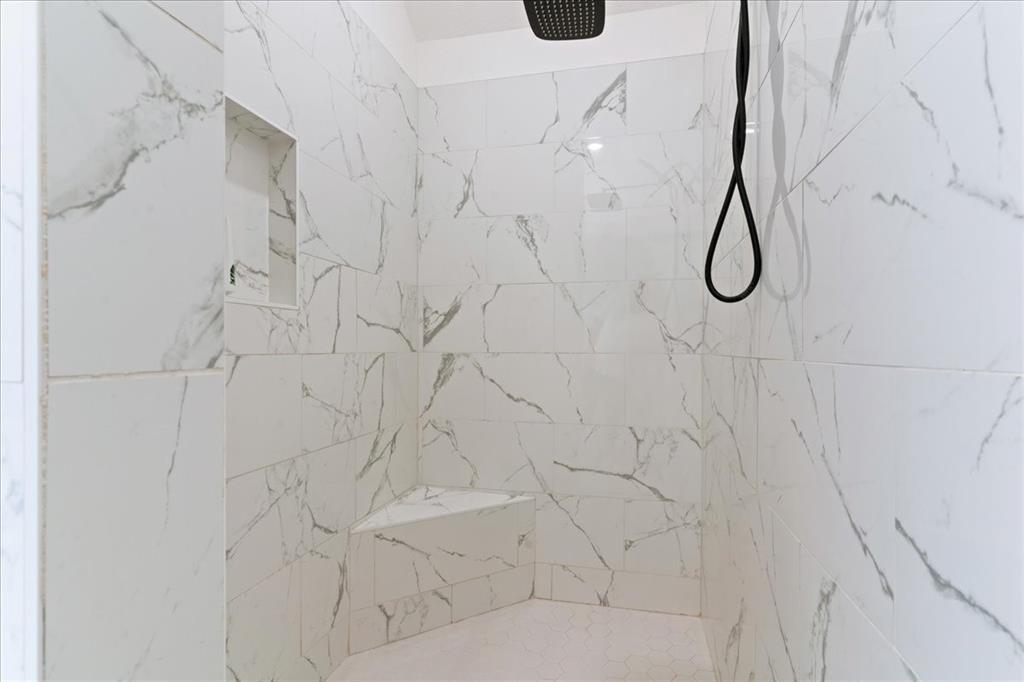 3021 Westfork Way Springtown, TX 76082 - Photo 25 of 35 a bathroom with a shower